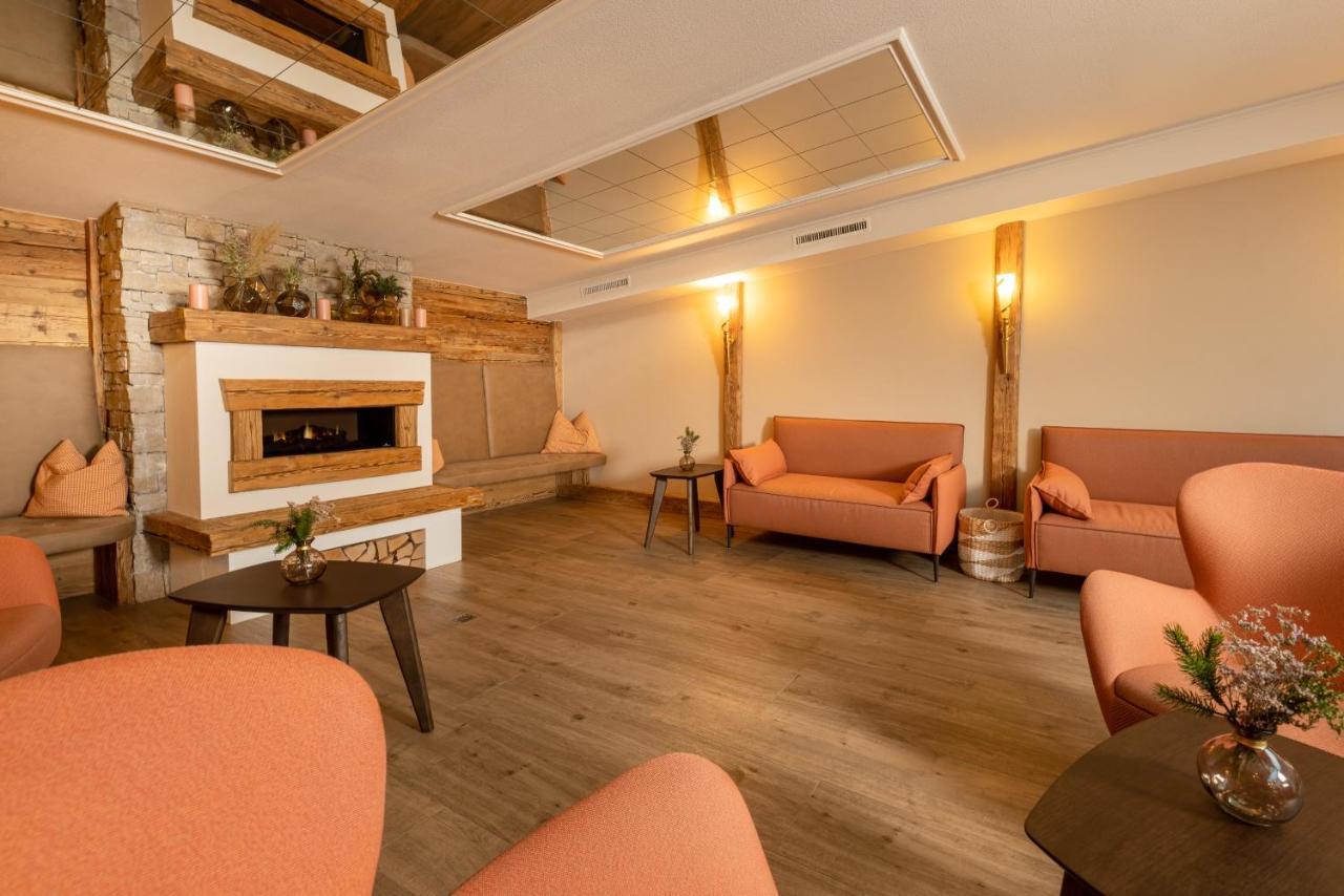 Aktiv & Vitalhotel Bergcristall Neustift im Stubaital Exterior photo